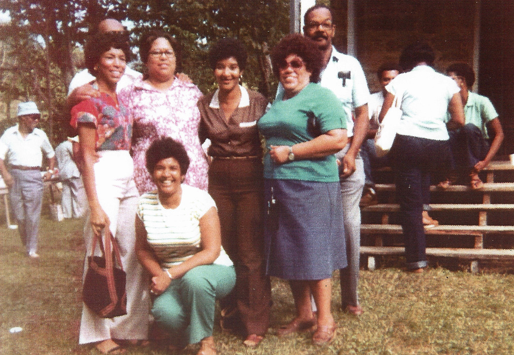 1980 Williamsport, PA  (l-r) Tish, Phyllis, Jim 